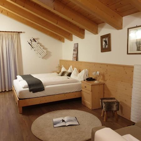 Hotel Chalet Giasenei Sagron Mis Екстер'єр фото