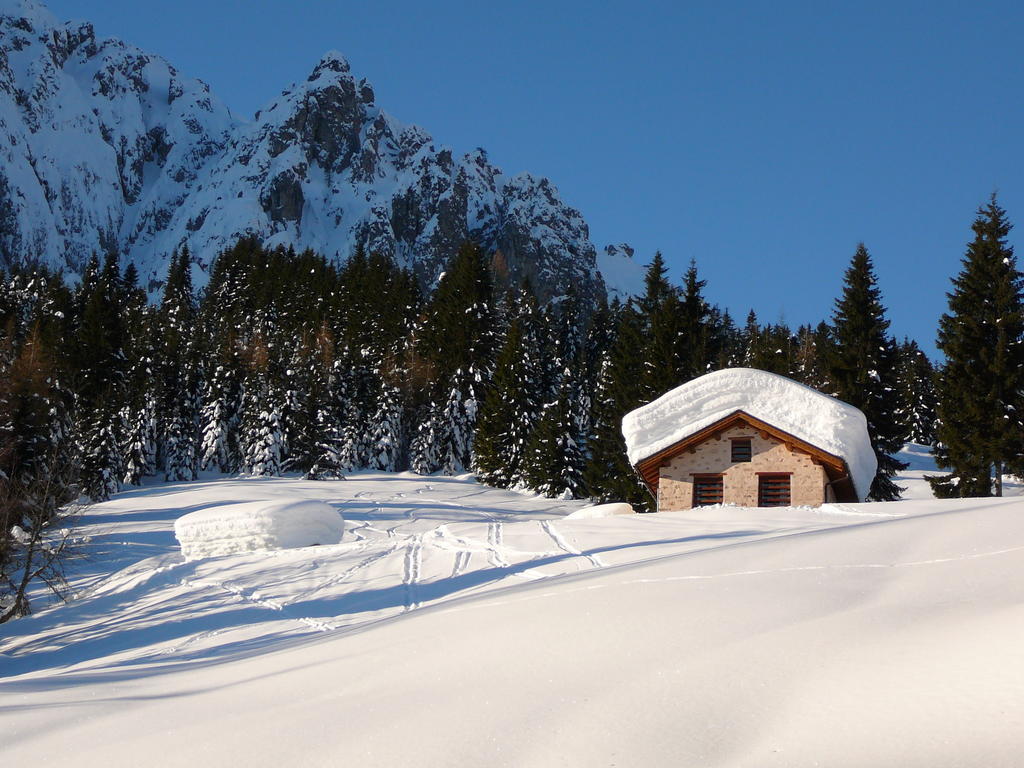 Hotel Chalet Giasenei Sagron Mis Екстер'єр фото